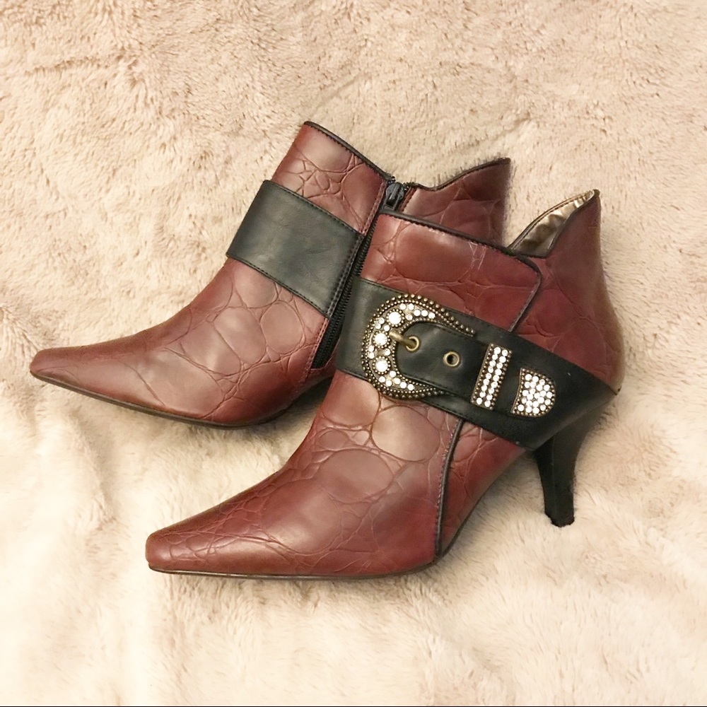 Dolce and Gabana by Mojo Moxy Studded Buckle Boots,8